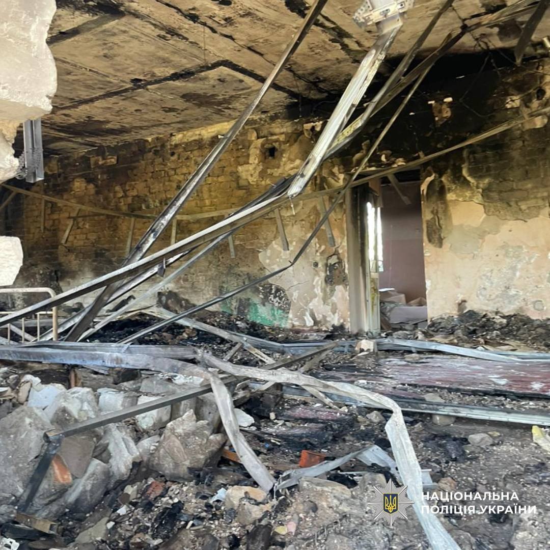 Як виглядають місця влучань ворожих дронів показали правоохоронці: Новини Харкова